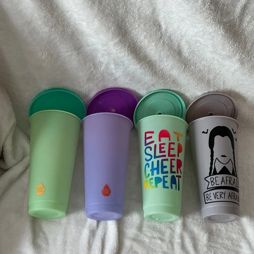 Colorful Party Cups Set TAL lot of 4 cups with lids may be color change